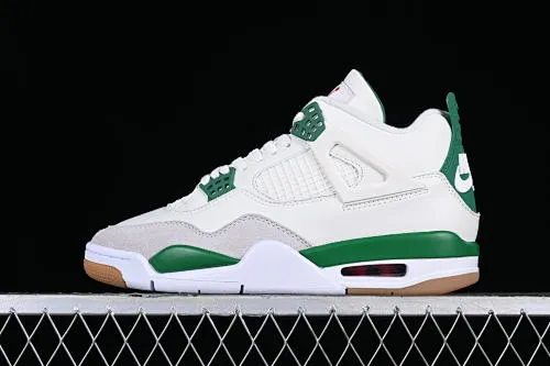 All categories Air Jordan Jordan series basketball shoes Air Jordan 4 OG version Nk SB x Air Jordan 4 "Pine Green" AJ4 Joe 4 joint white green DR5415-103